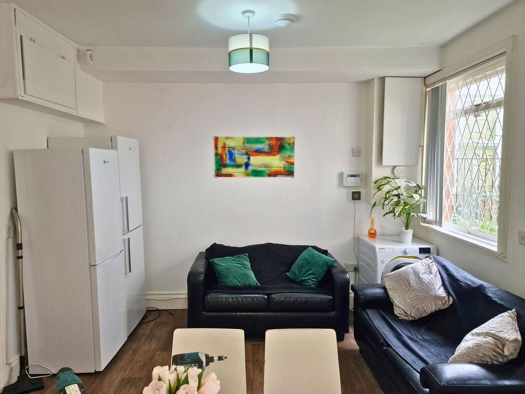 Property photo 2 of 8 Bright, Tidy Lounge With Two Black Leather Sofas, ...