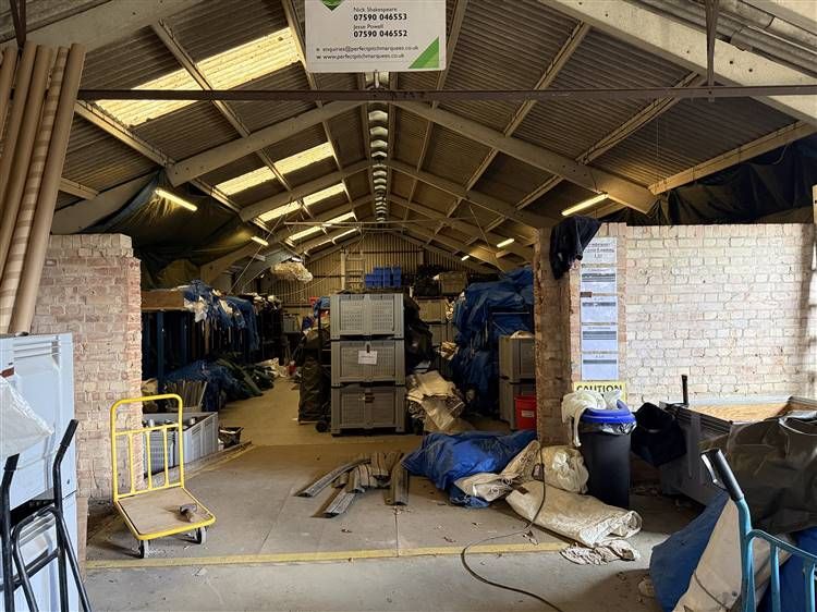 Property photo 3 of 6