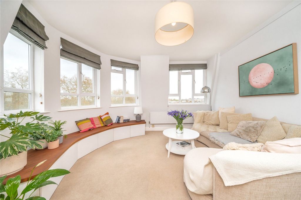 Property photo 1 of 12 Picture No. 02