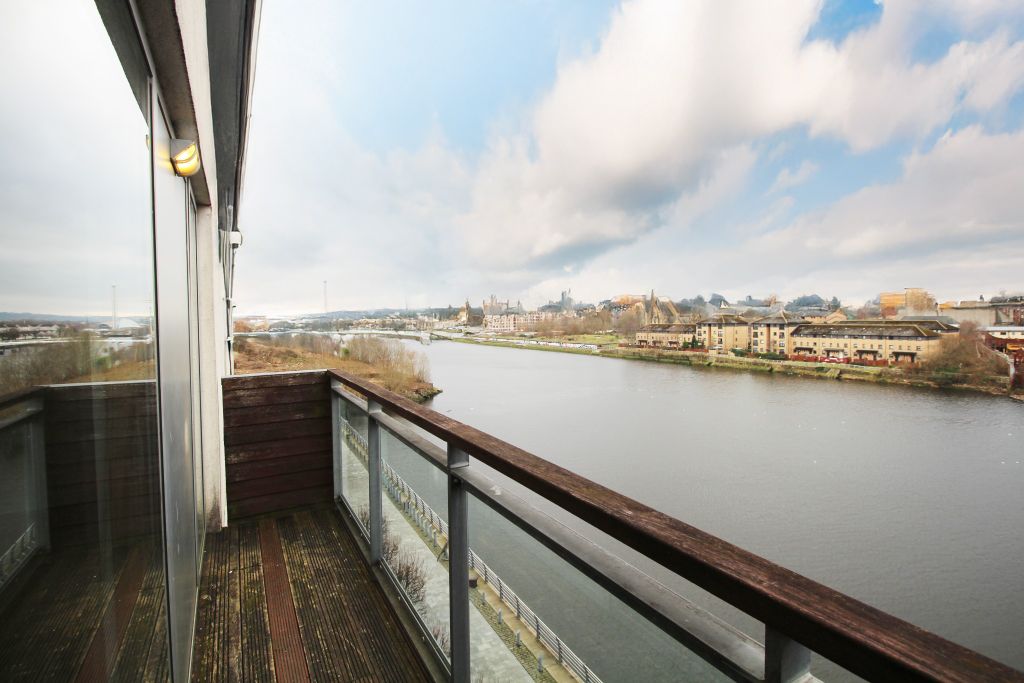 Property photo 3 of 12 Photo 3