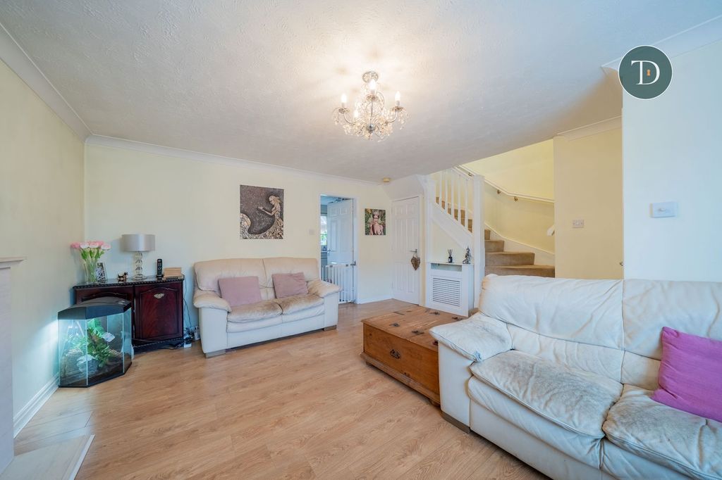 Property photo 3 of 22