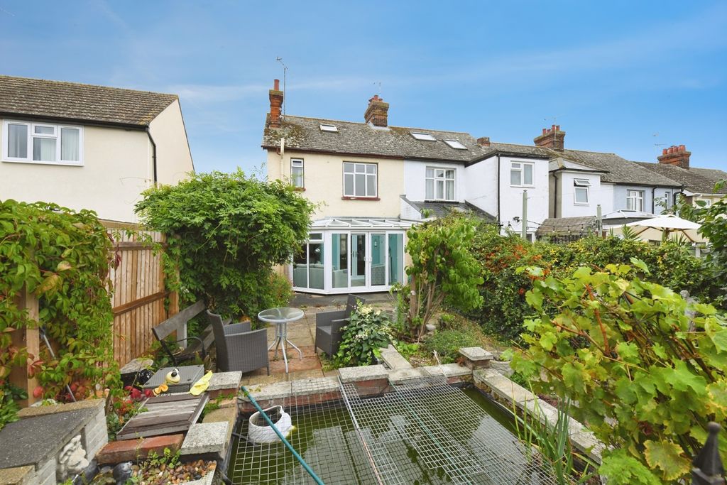 Property photo 3 of 21 Pbox-Img.Jpg