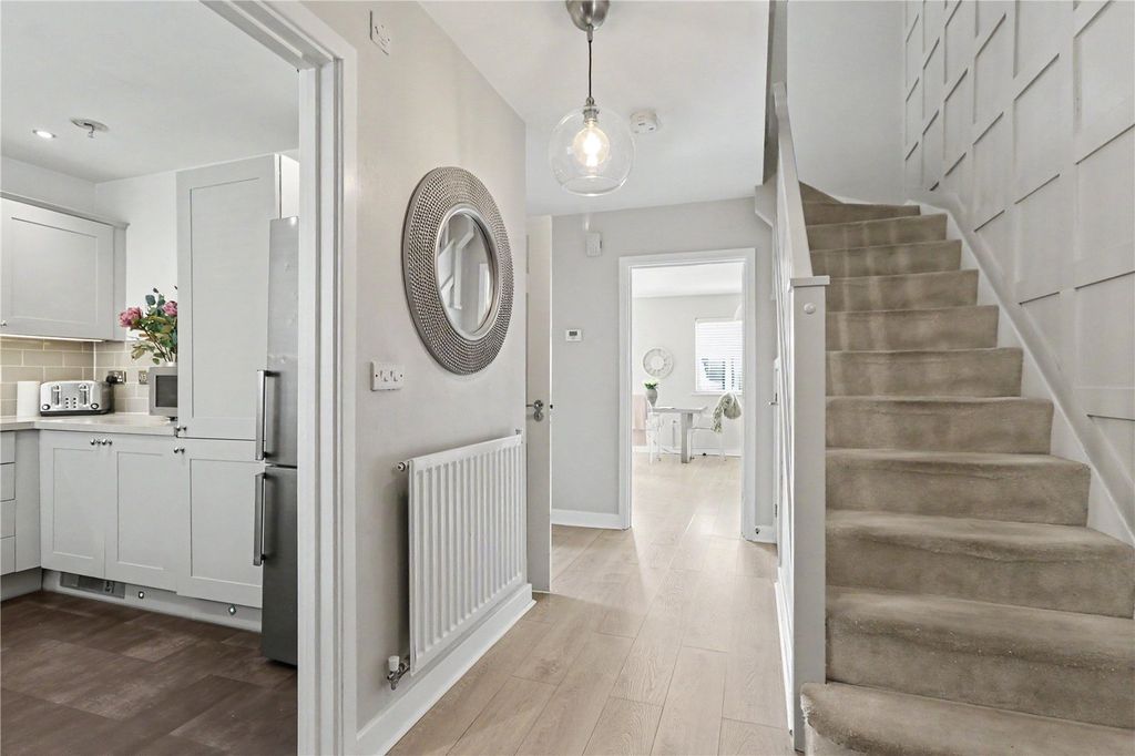 Property photo 3 of 12 Hallway