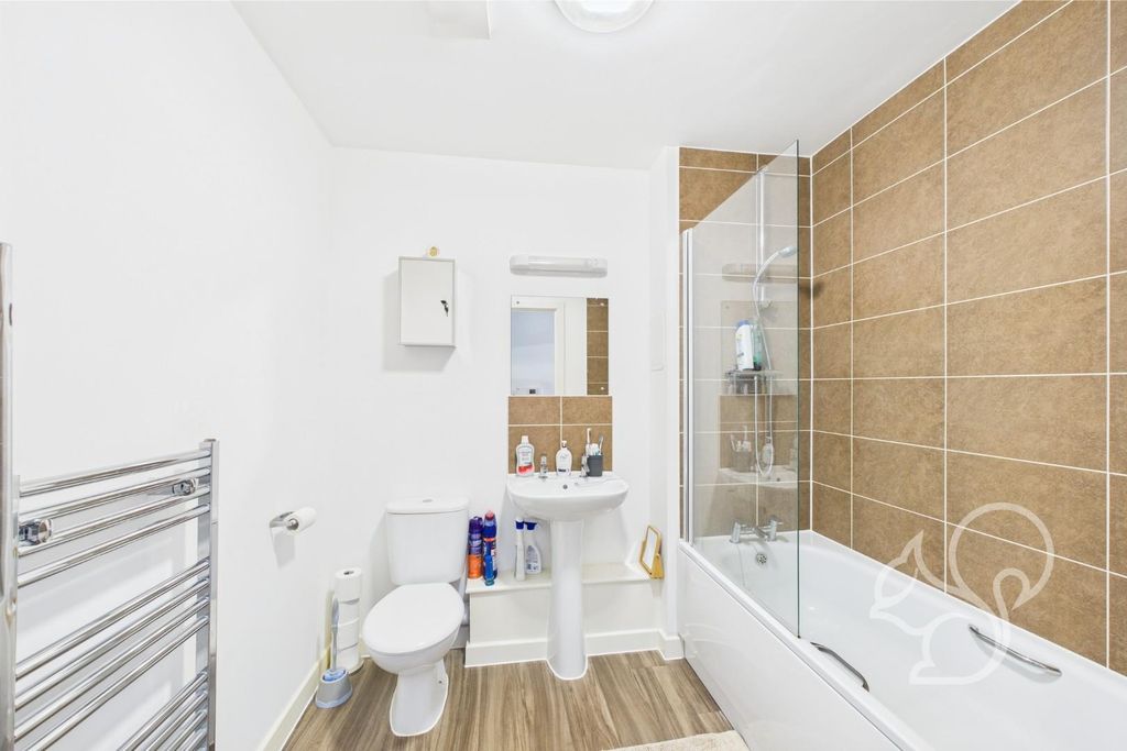 Property photo 3 of 15 Cam05287G0-Pr0068-Still009.Jpg