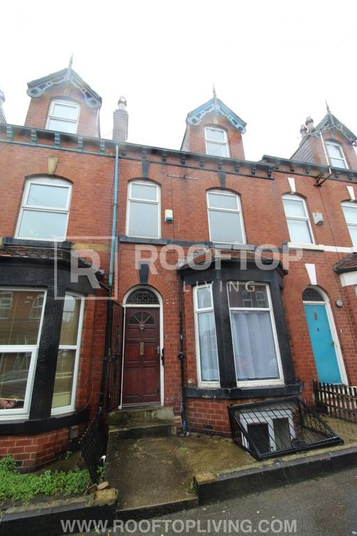 Property photo 3 of 16 7324418.Jpg