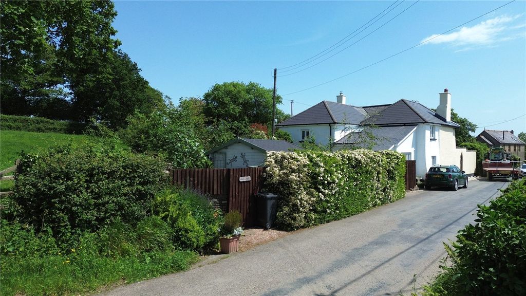 Property photo 1 of 29 Picture No. 45