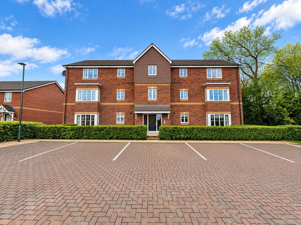 Property photo 1 of 11 Picture No. 27
