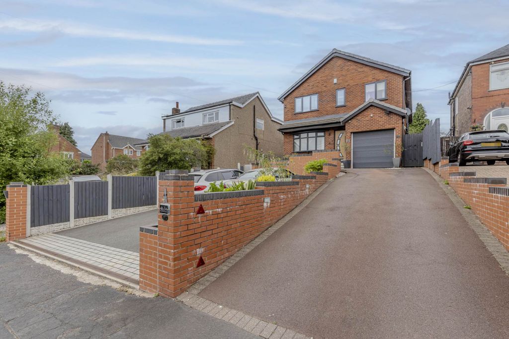Property photo 1 of 35