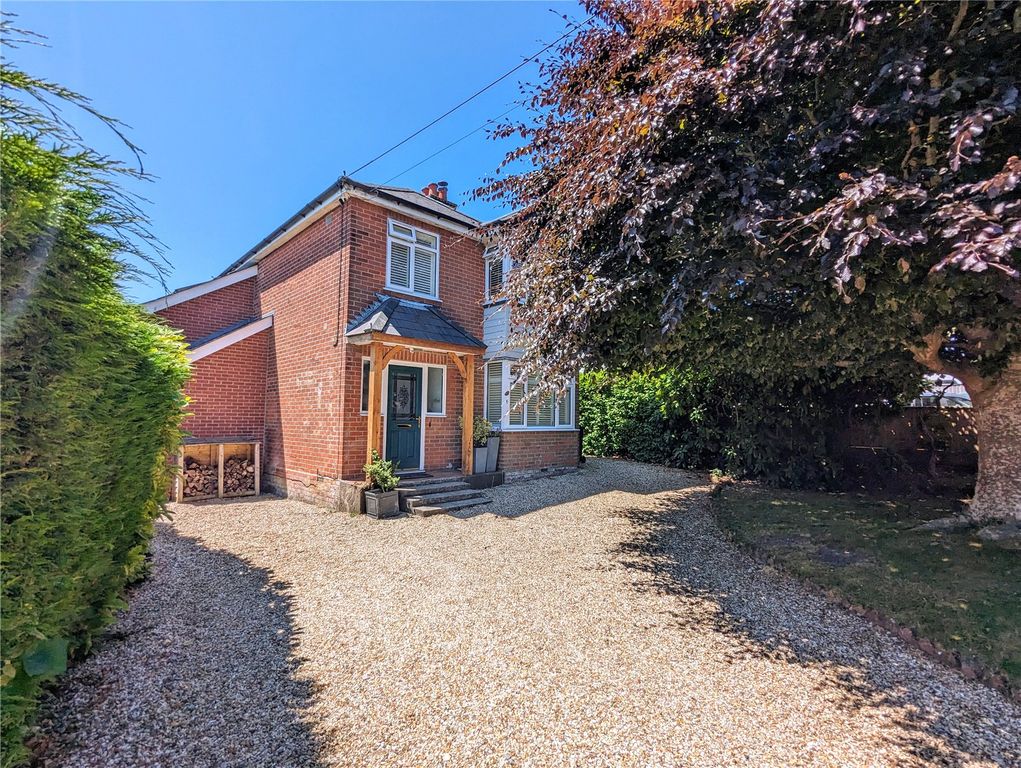 Property photo 3 of 28 Picture No. 36