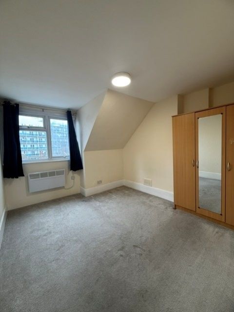 Property photo 1 of 4 l