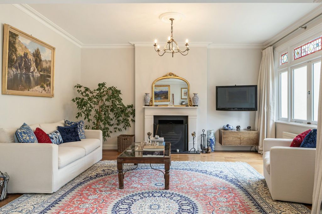 Property photo 3 of 17 Reception Room