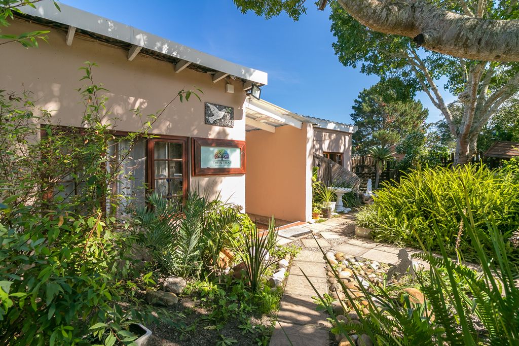 Property photo 1 of 40