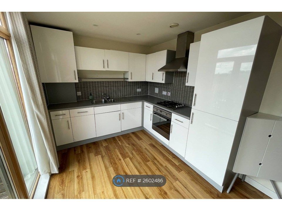 Property photo 1 of 16 Modern Kitchen