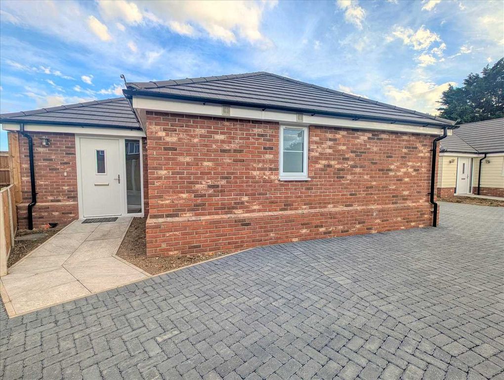 Property photo 1 of 17 Main Picture