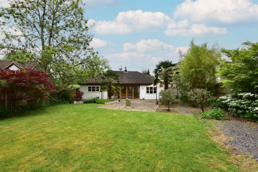 Property photo 1 of 40