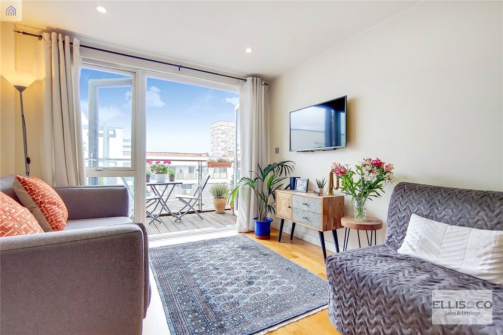 Property photo 1 of 9 Picture No. 05