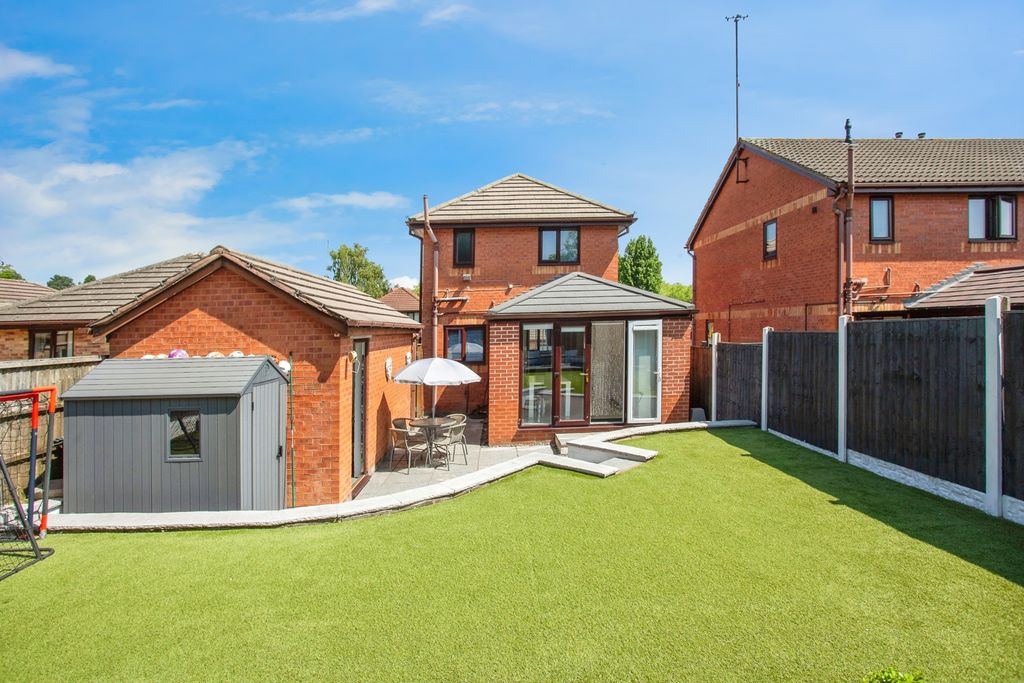 Property photo 1 of 17 Photo