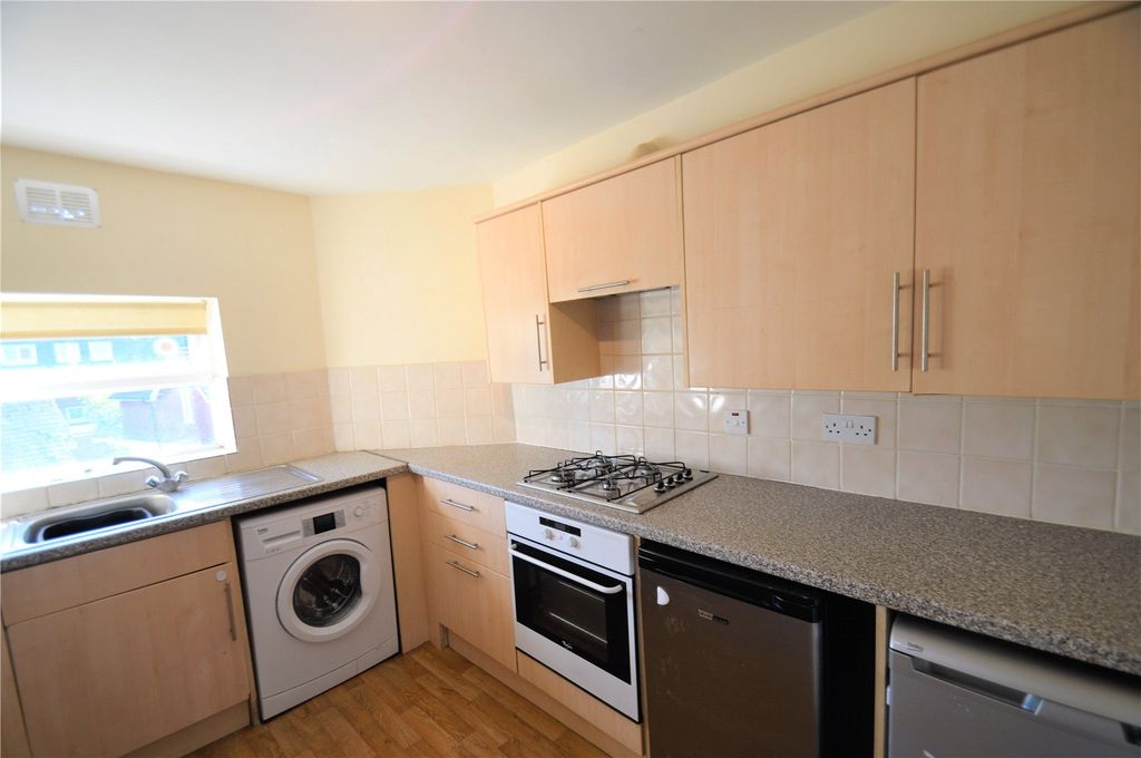 Property photo 1 of 7 Picture No. 14
