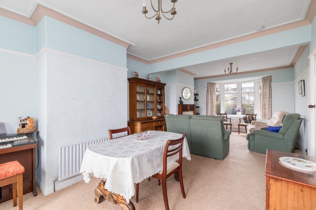 Property photo 3 of 15 Living/Dining