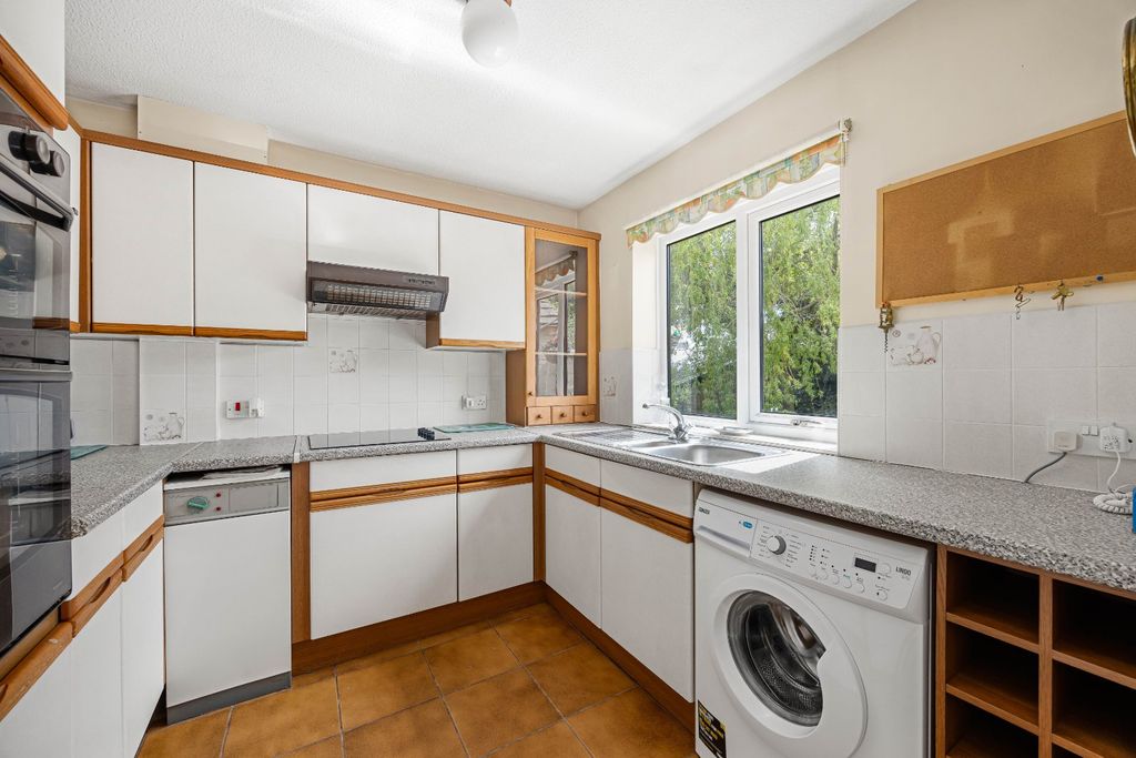 Property photo 2 of 14 Picture No. 01