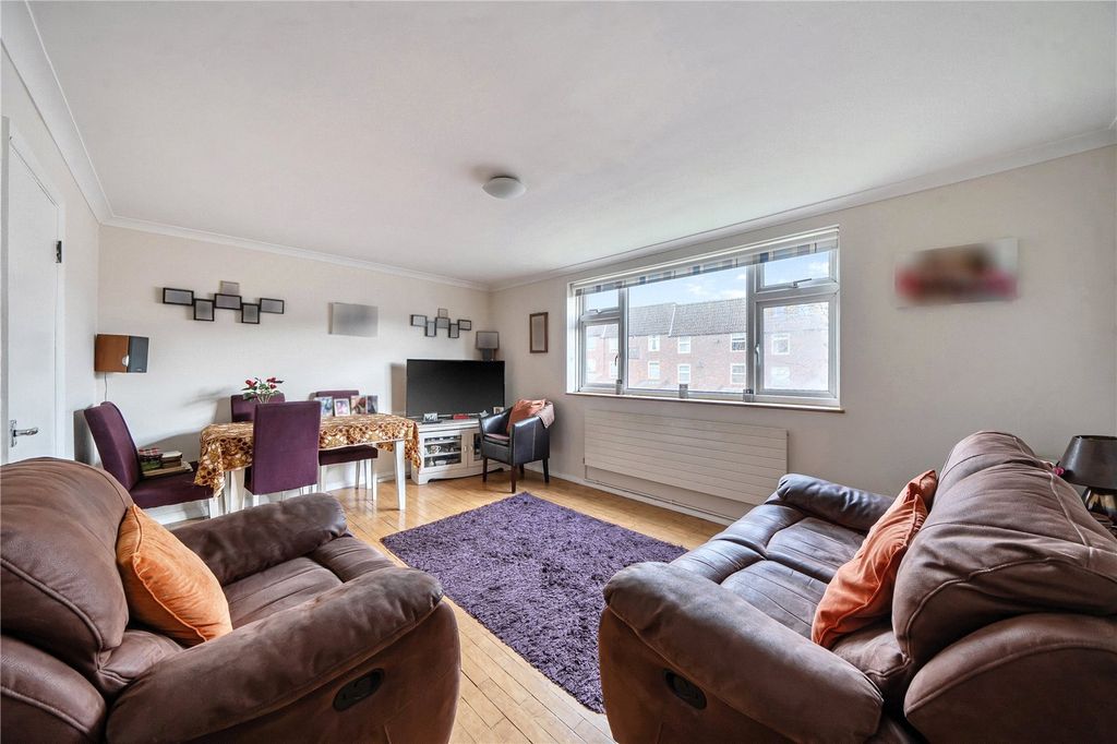 Property photo 1 of 16 Picture No. 21