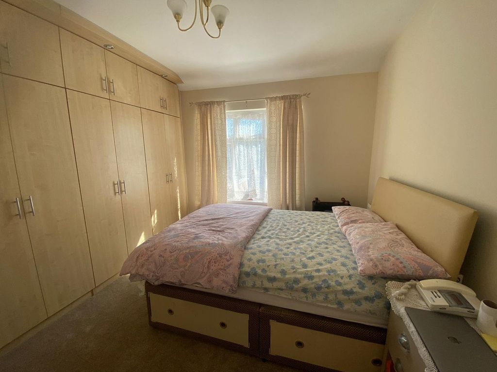 Property photo 3 of 3