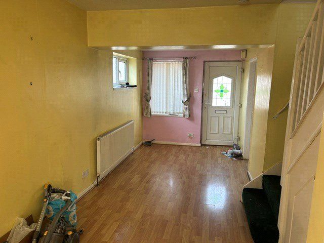 Property photo 2 of 12 Picture No. 01