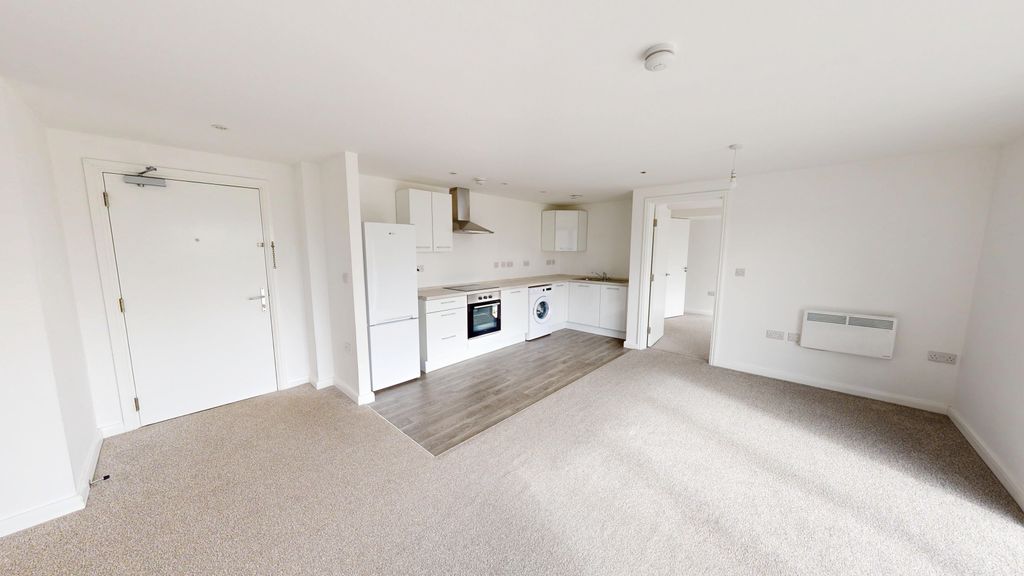 Property photo 2 of 6