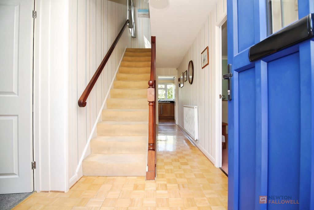 Property photo 3 of 24