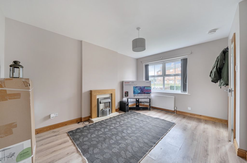 Property photo 2 of 10 1419159-6-699c3Ec436Ec7