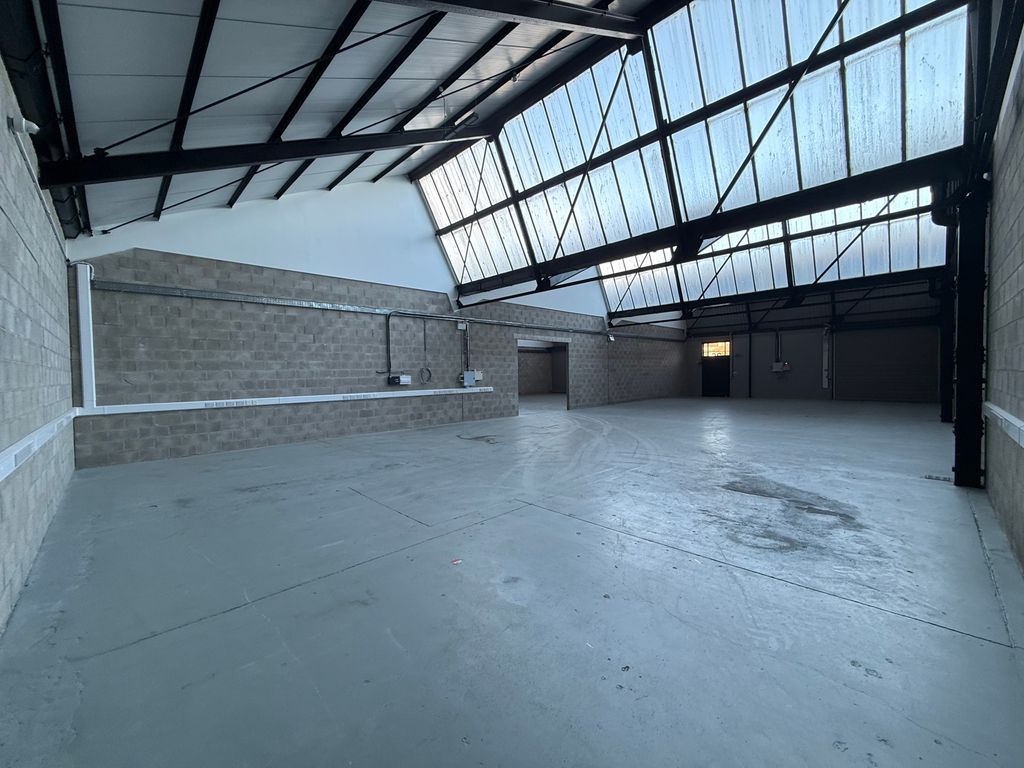 Property photo 2 of 3