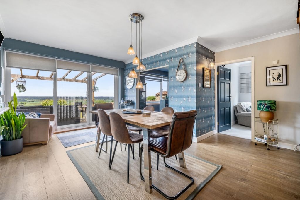 Property photo 3 of 39 Shires (Lincoln)-26