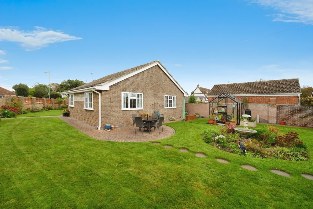 Property photo 1 of 17 Photo