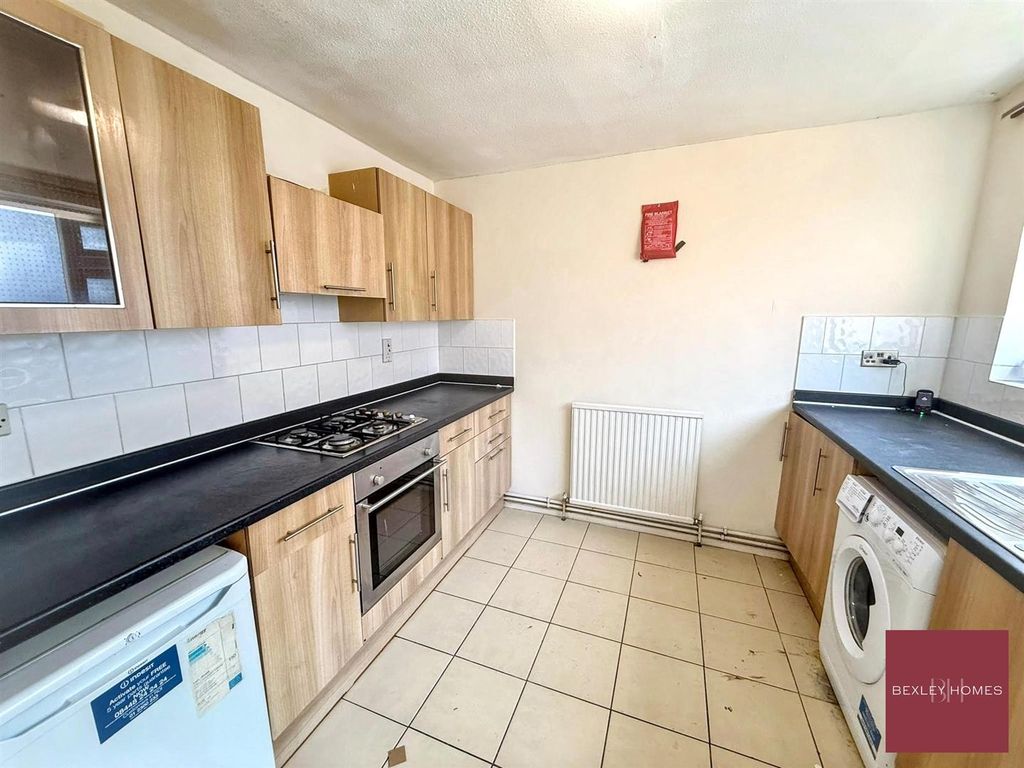 Property photo 3 of 17 Whatsapp Image 20260803 At 162128.Jpg