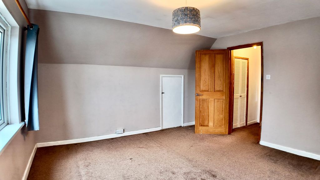 Additional image 15 of 4 bed bungalow for saleFarm Road, Crumlin NP11