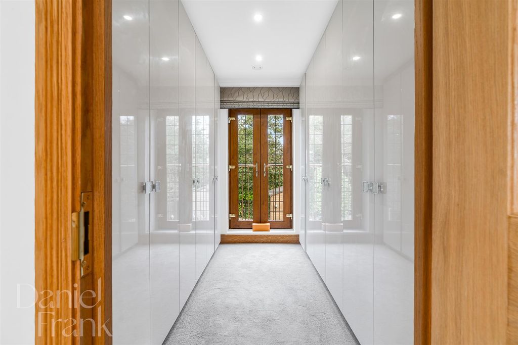 Additional image 26 of 5 bed detached house for saleWest View, Loughton IG10