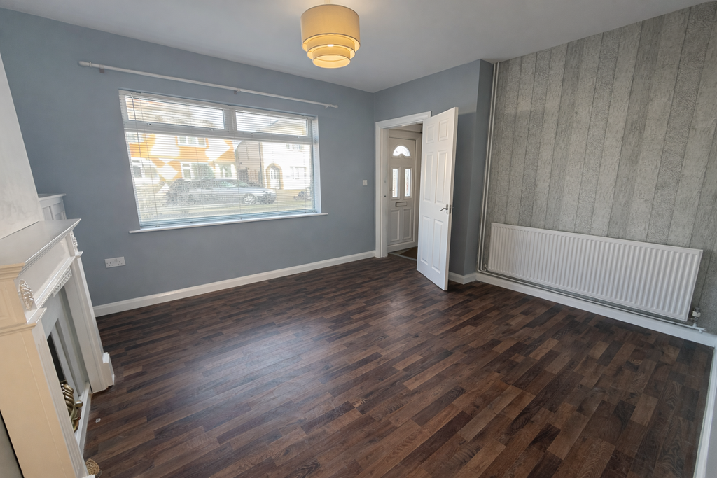 Property photo 2 of 8 Lounge