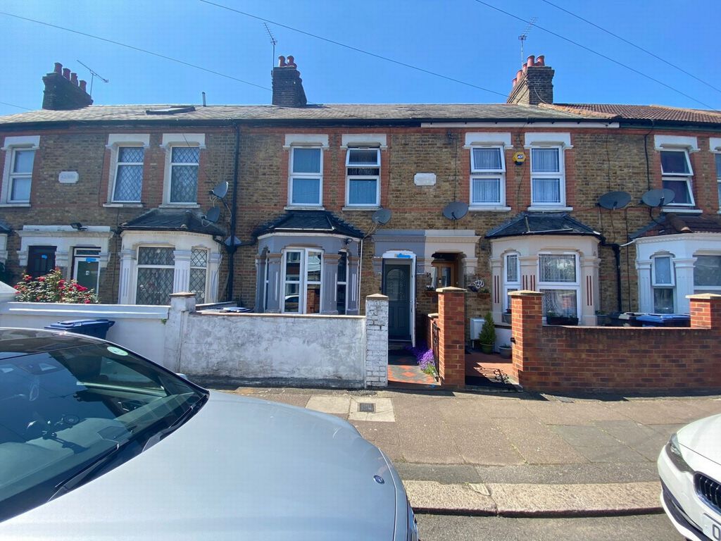 Property photo 2 of 9 South-000825-P-O-6Wn0Szg10.Jpg