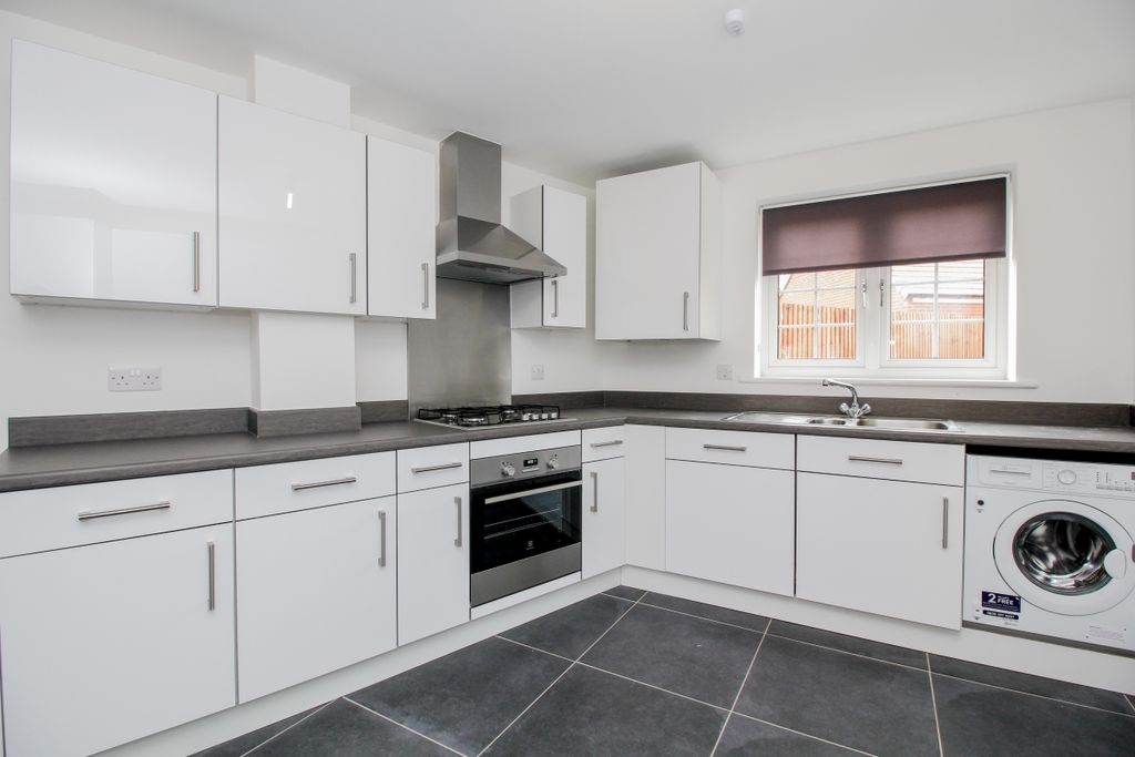 Property photo 2 of 8 22977