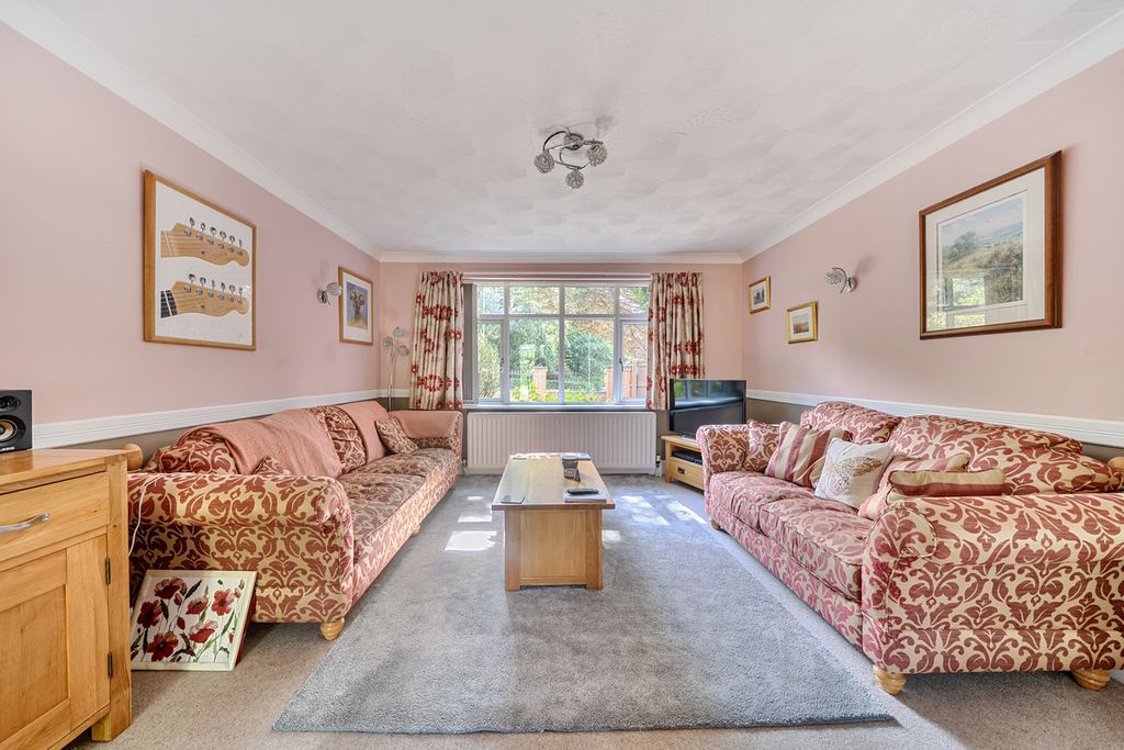 Property photo 3 of 22