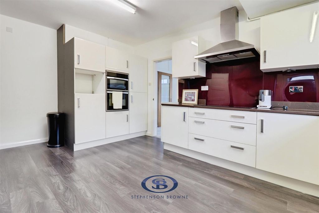 Property photo 3 of 24 User_Edited_Photo-6d7935Fe_User-Edited-4Dd10E5E-Aa