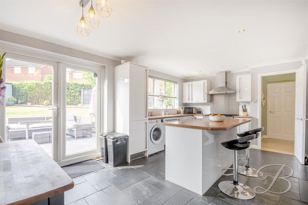Property photo 2 of 25 Ccltd-9.Jpg