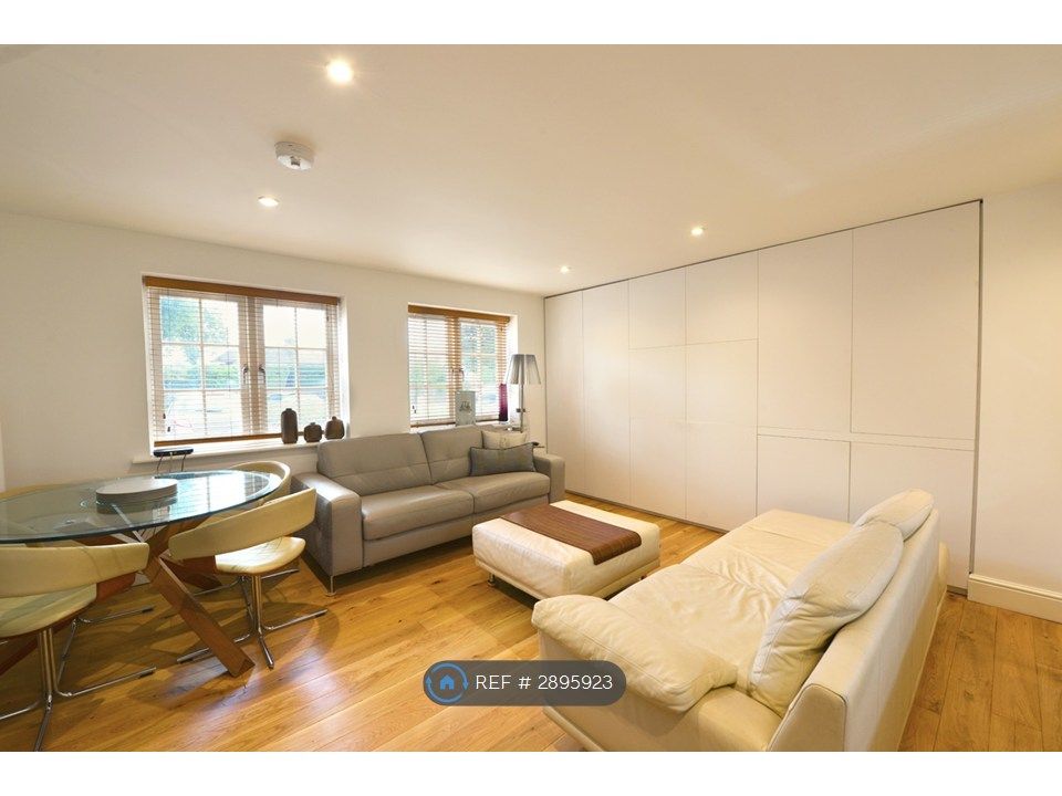 Property photo 3 of 9