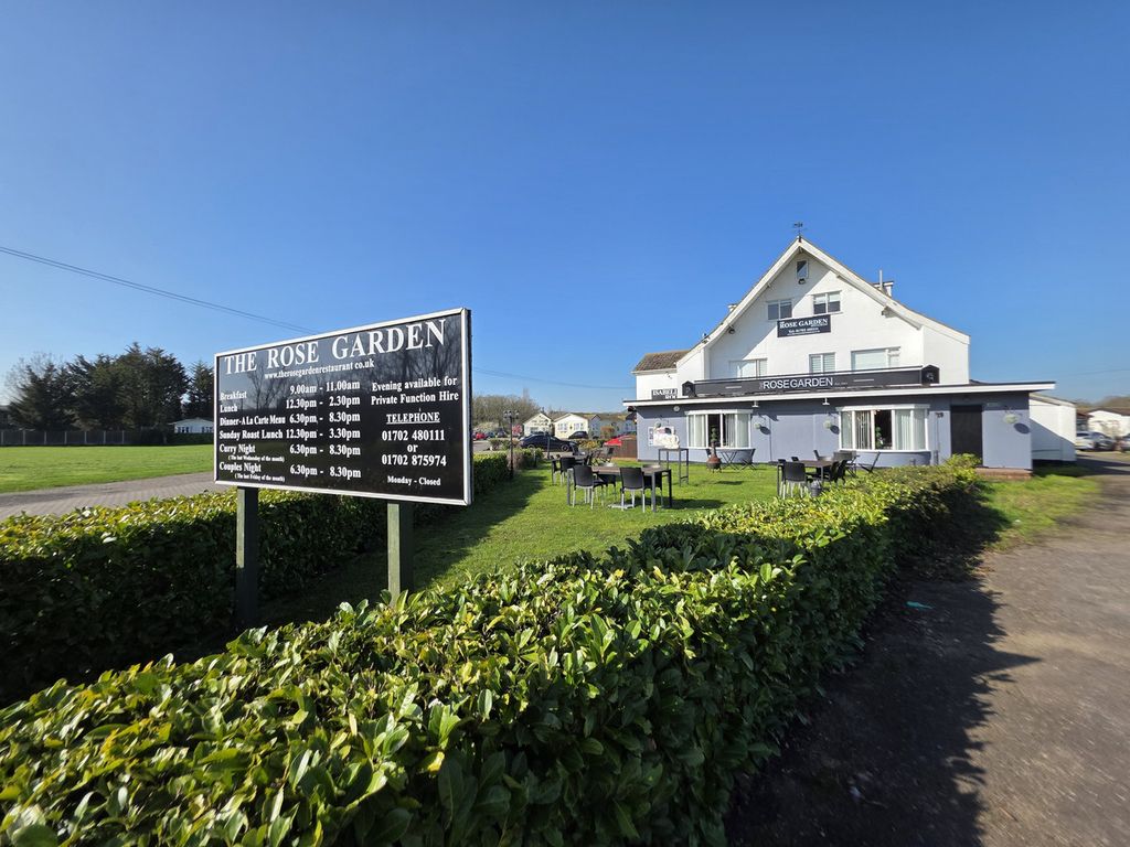 Property photo 2 of 18