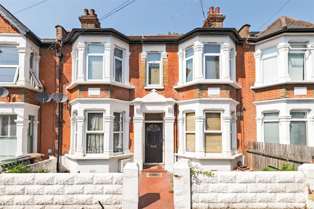 Property photo 1 of 19