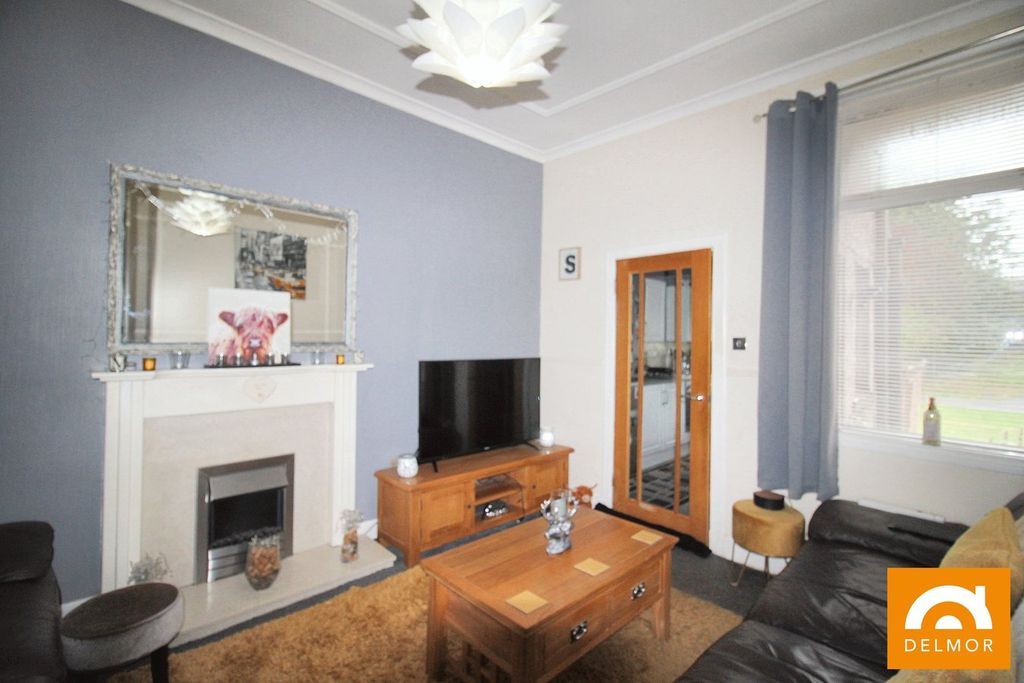 Property photo 3 of 14