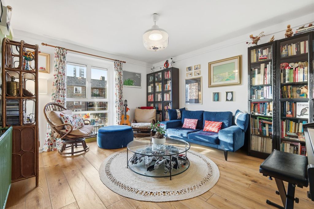 Property photo 1 of 13 Image