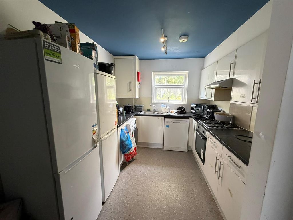 Property photo 3 of 3 Kitchen.Jpg