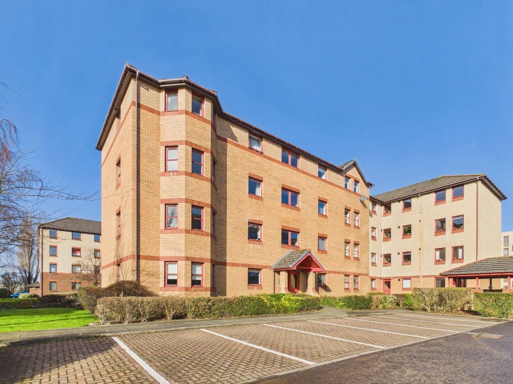 Property photo 1 of 11