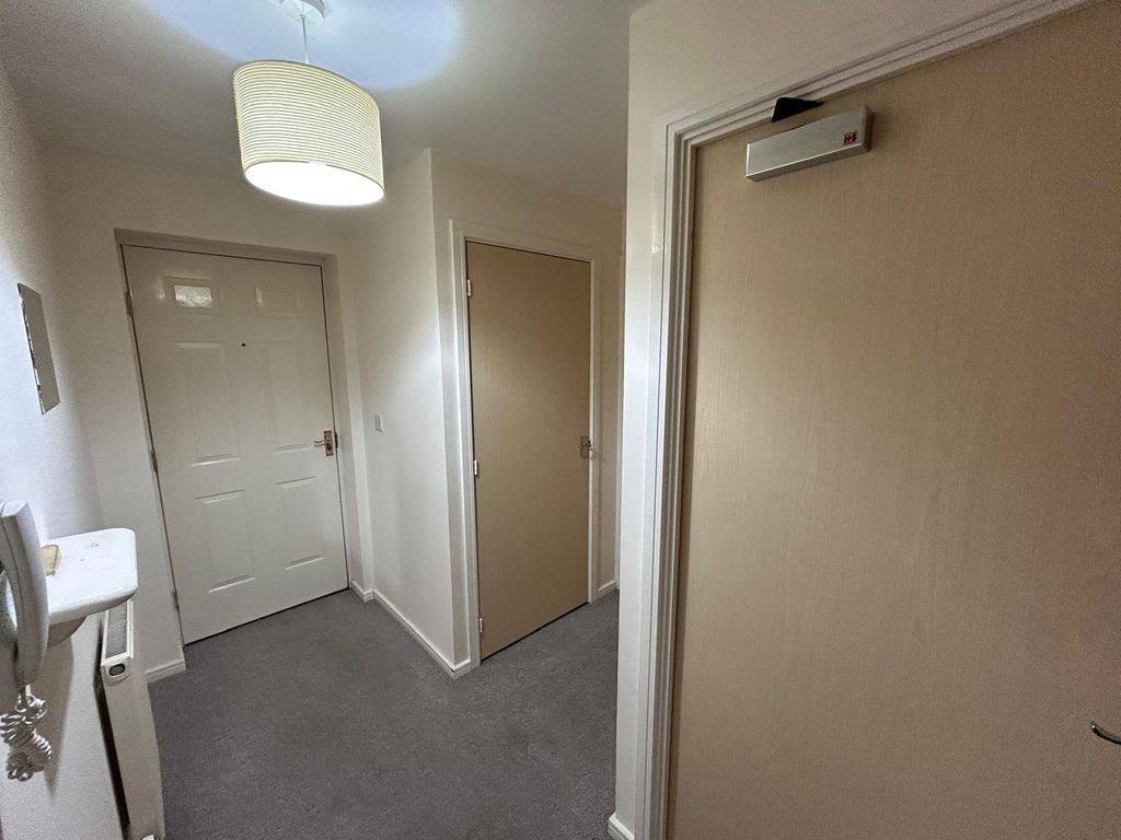 Additional image 5 of 2 bed flat for saleCaroline Court, Burton-On-Trent, Staffordshire DE14